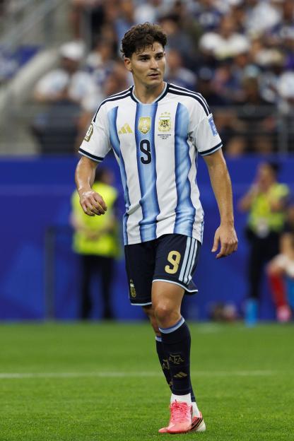 Julian Alvarez Shocks Atletico with Quit Announcement, Sparking Interest from Arsenal and Real Madrid!