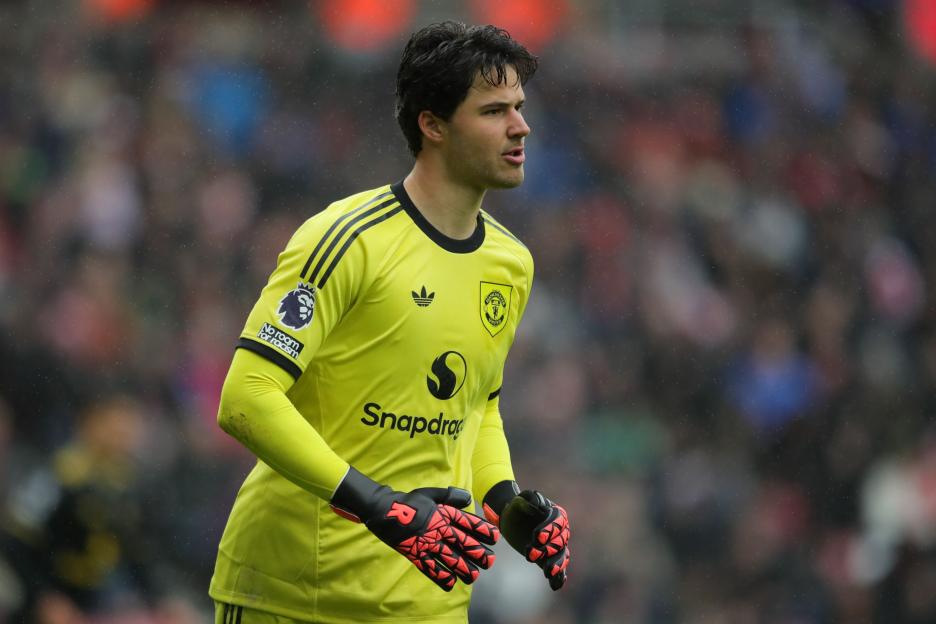 'Man Utd's Senne Lammens Urges Club Leaders for Support Following Stellar First Season at Old Trafford'