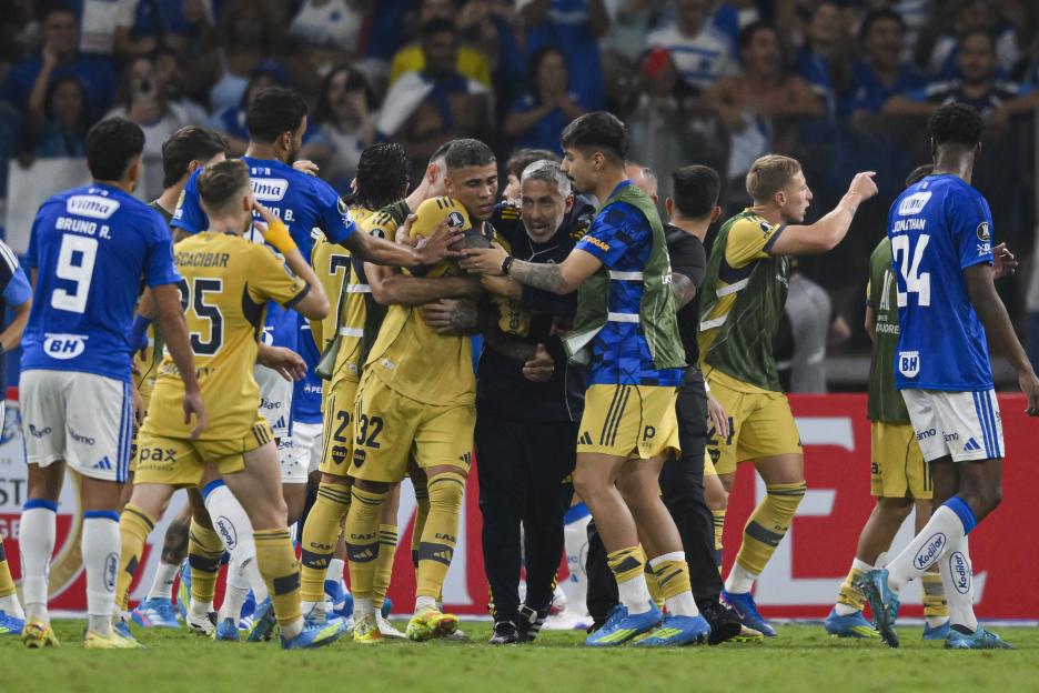 Boca Juniors Showdown Erupts into Massive Brawl at Full-Time, Both Teams Involved in Shocking Fight