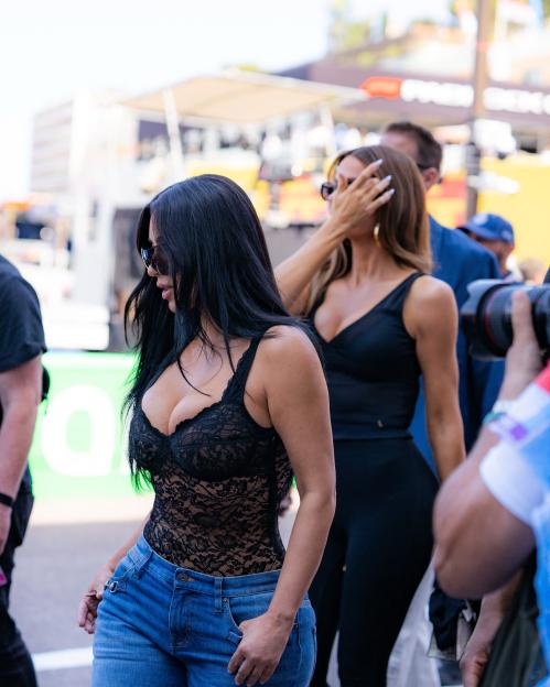 F1 Louis Vuitton Grand Prix de Monaco - Kim and Khloe Kardashian