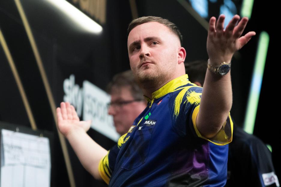 Phil Taylor Shares Four Essential Lifestyle Tips with Luke Littler to Stay on Top of the Darts Game—Including the Perks of a Van and Saying Goodbye to Kebabs!