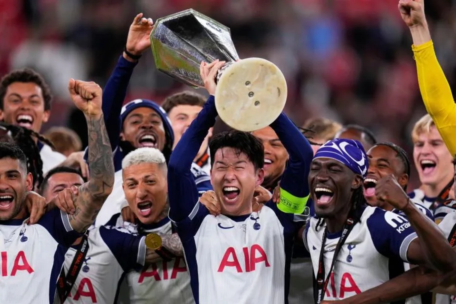 Tottenham Son Leaves Soccer