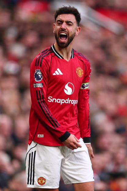 Manchester United v Fulham - Premier League