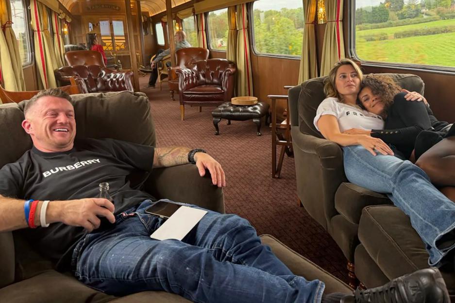 'Neighbours Star Holly Valance Spotted Relaxing on a Luxury Steam Train with Tommy Robinson, Sparking Concerns Among Friends'