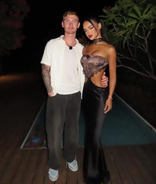 Major Update: Jack Keating and Sher's Relationship Takes a Turn as Love Island USA Star Returns Home and 'Removes Photos with Him'