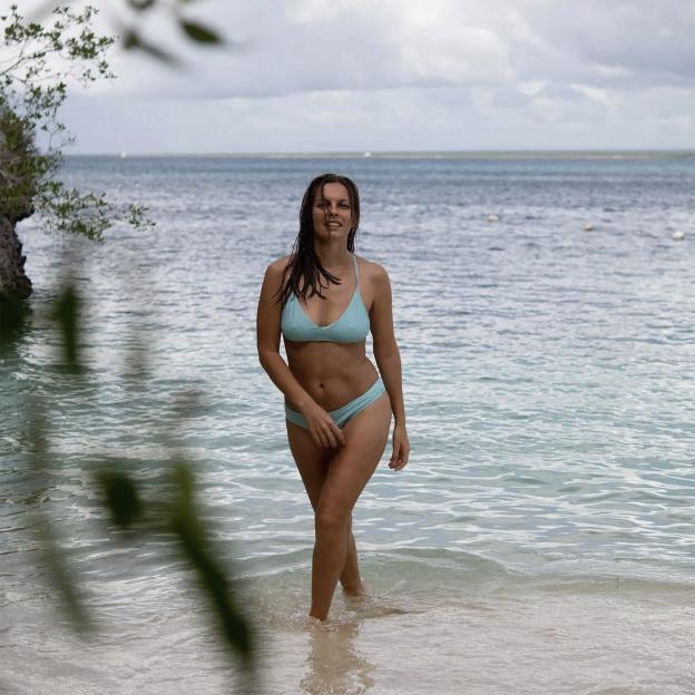 A former nude model Victoria Yakimova, 37, who once dined with the future King Charles, appointed by Volodymyr Zelensky as Ukraines honorary consul to the Dominican Republic, was fired after two weeks over her earlier risque photos and wearing a