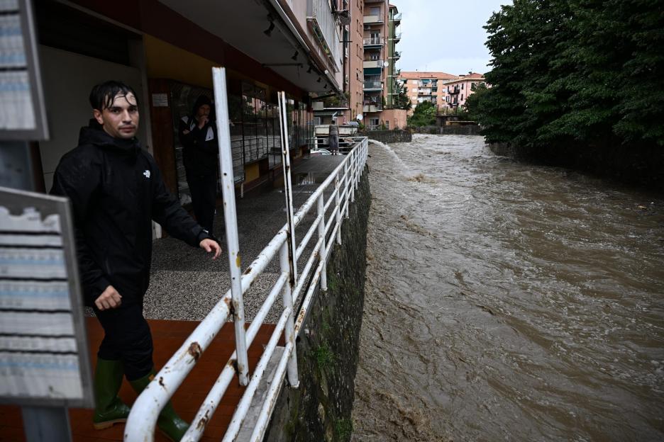 Heavy rains trigger flooding warning in Liguria