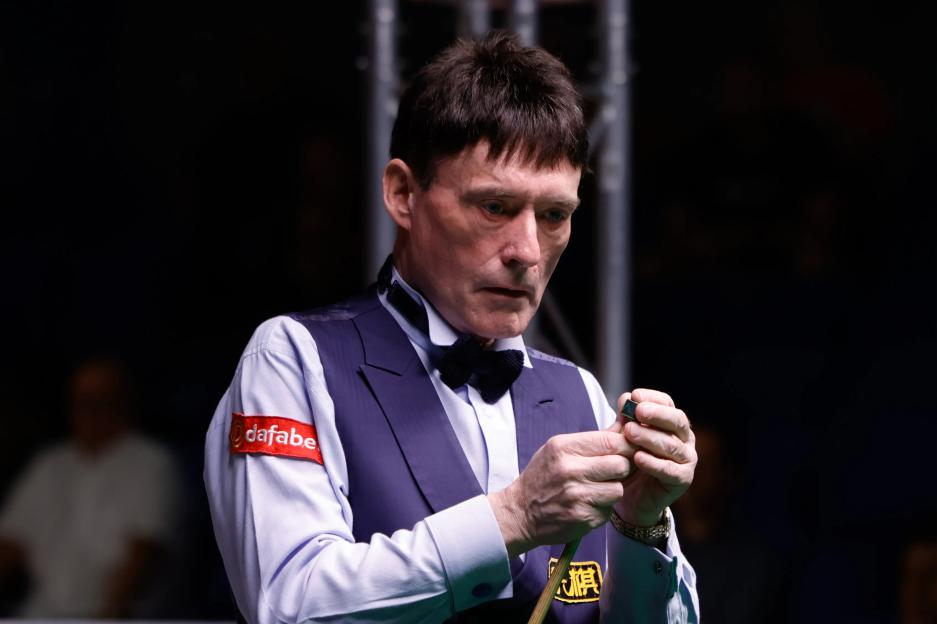 British Seniors Open Snooker 2025 LIVE: Jimmy White Triumphs Over Ken Doherty, Bingham Faces Stunning Defeat, Stevens Set to Shine Tonight!