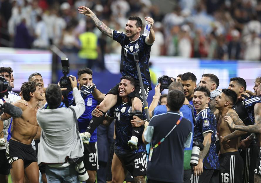 Argentina Celebrates World Cup Victory Over England with Special Day, Amid Controversy Over Falklands Banner