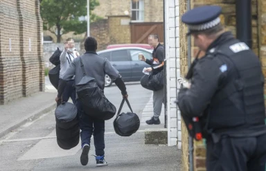 "Labour Unveils New Early Release Plans: Over 2,500 Prisoners Set to Be Freed by Year’s End!"