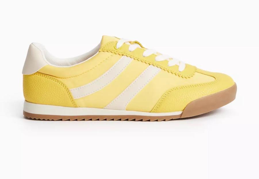 Discover the 'Super Comfortable' £14.40 Adidas Dupes: Sainsbury's Trainers You Need to Try!