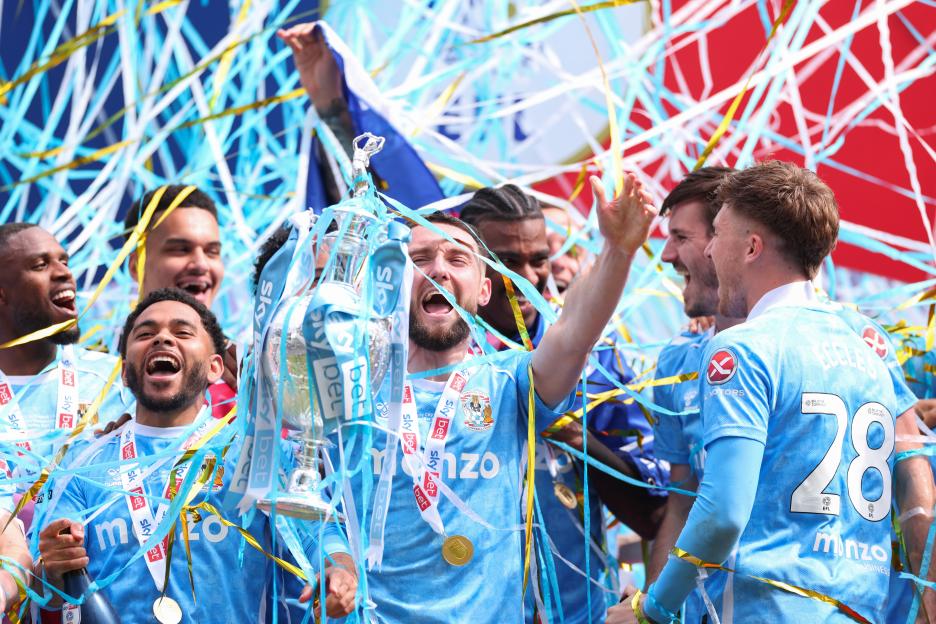 *** BESTPIX *** Coventry City v Wrexham AFC - Sky Bet Championship
