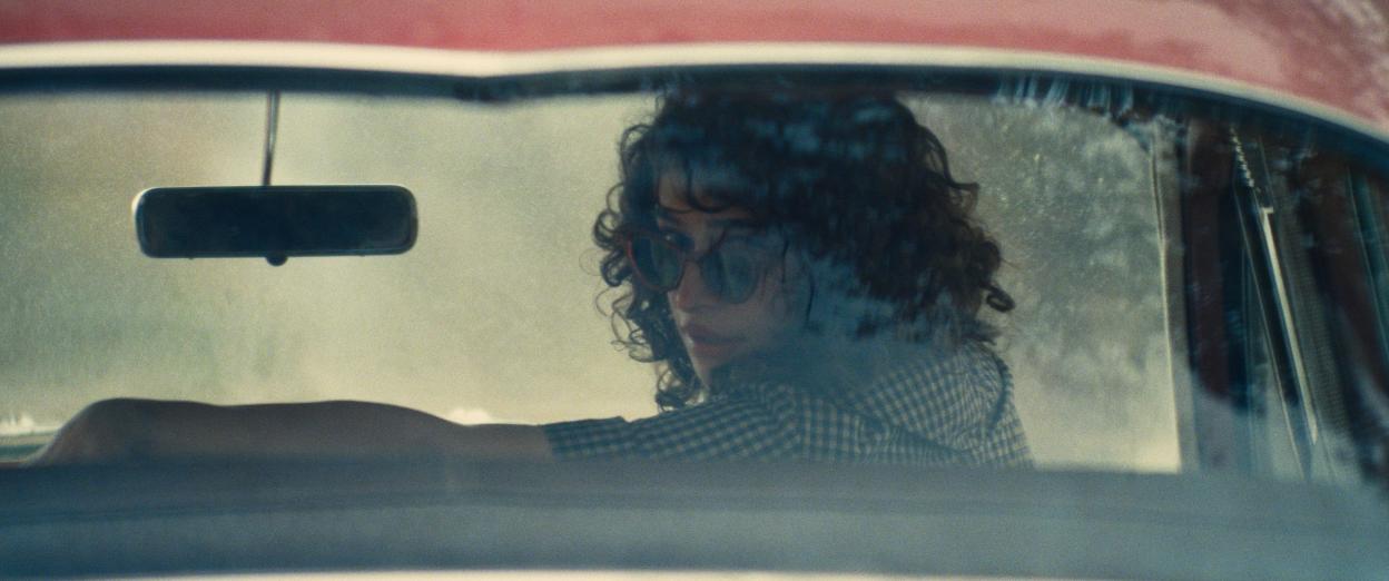 Odessa A’zion as Rachel Mizler in Marty Supreme