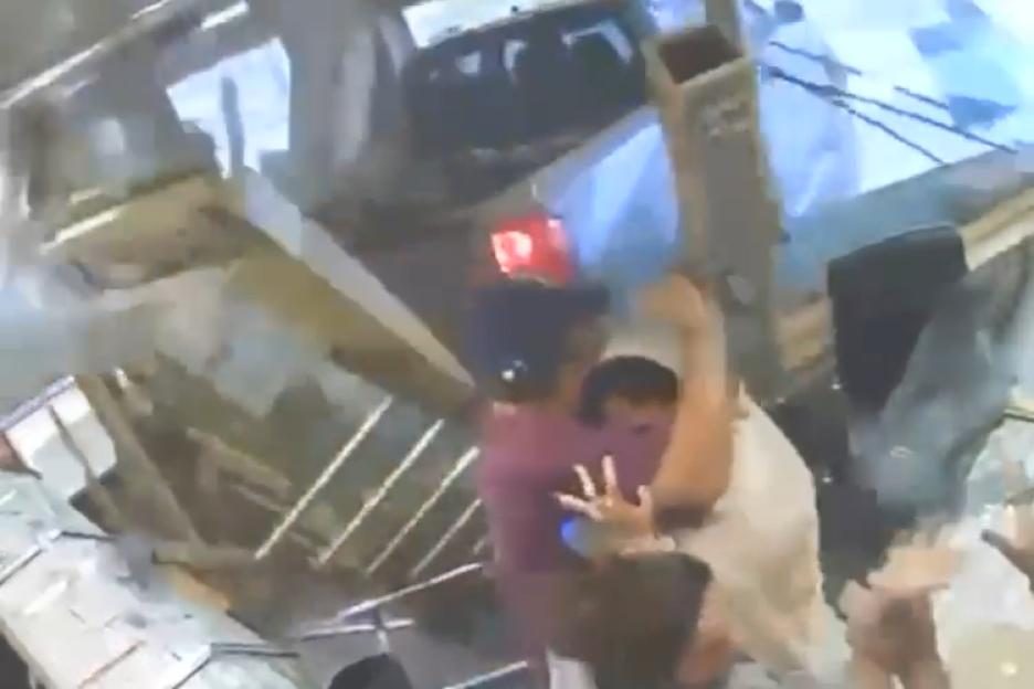 "Heroic Jeweller Fends Off Sword-Wielding Thugs in Daring Ram-Raid Defense"
