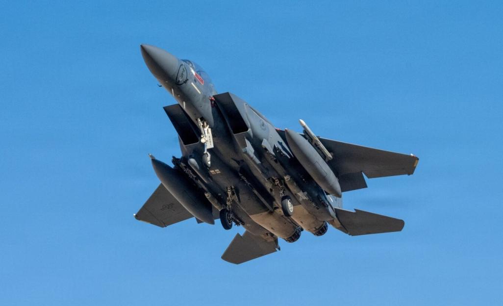 Second US Pilot Rescued from Enemy Territory After Iran Downed Fighter Jet, Trump Calls Mission 'Daring'