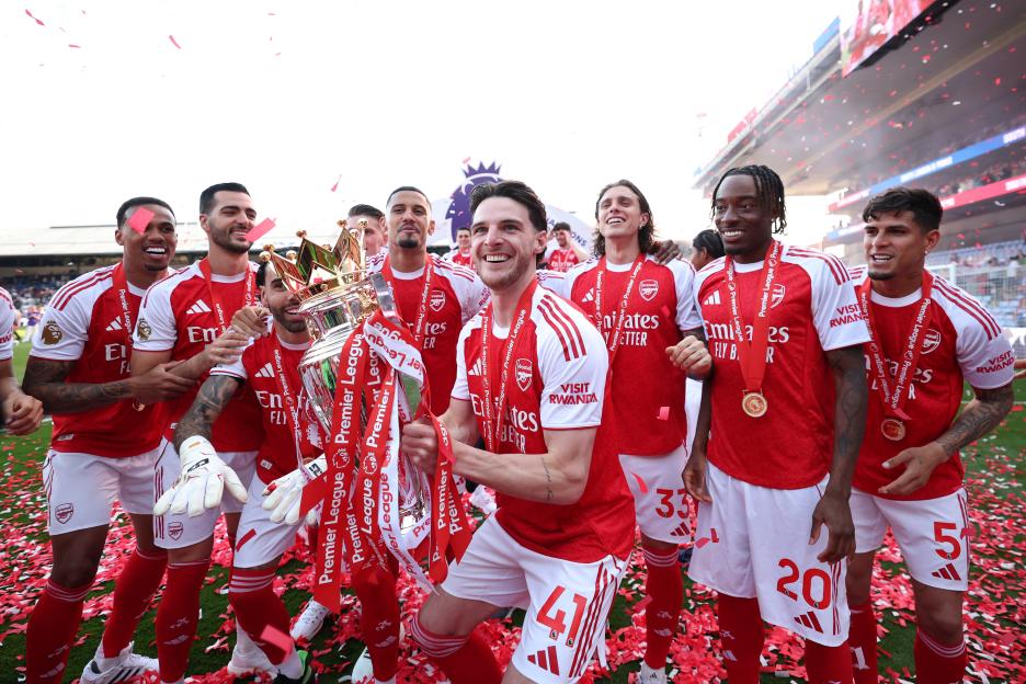 Arsenal Legend Names the Gunners' Top Title Rivals This Season—And Snubs Both Manchester Teams!