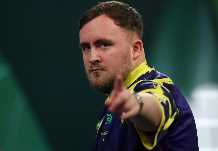 Luke Littler Shuts Down Critics with a Quick 5-0 Victory, Zooming into World Darts Championship Semis in Just 33 Minutes!