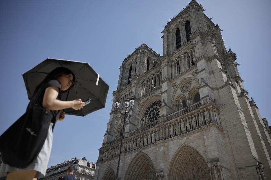 FRANCE-CLIMATE-WEATHER-EUROPE-TOURISM