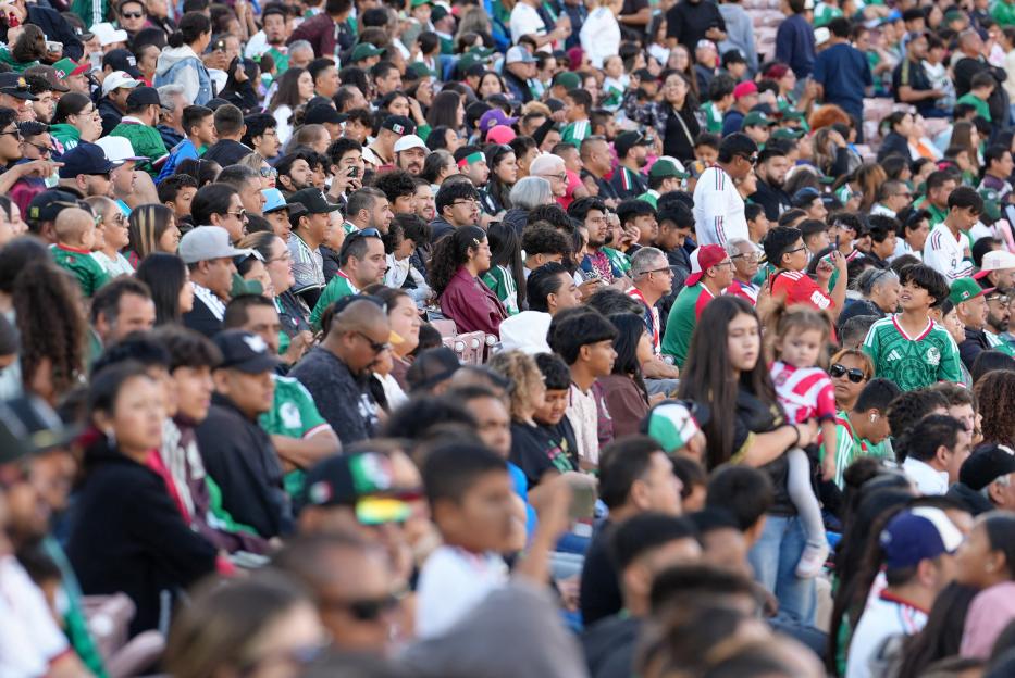 World Cup Hosts Put on Notice: FIFA Takes Action Against Viral Homophobic Chant from Previous Tournaments
