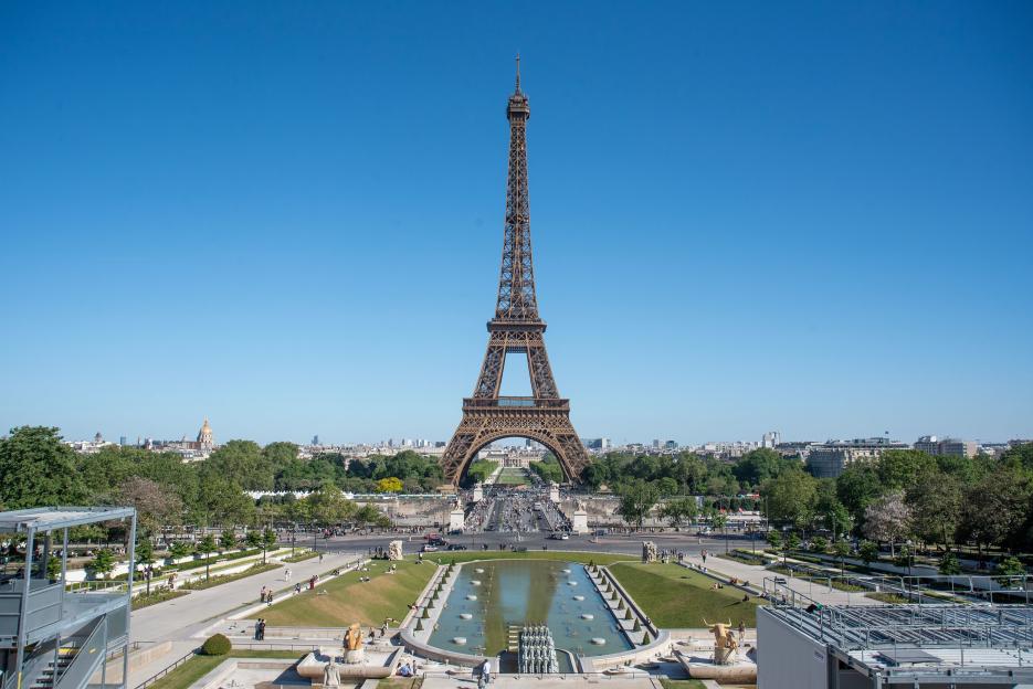 Experience the NFL in Madrid, Paris, and Munich in 2026 with unbeatable ticket and travel packages for the International Series!