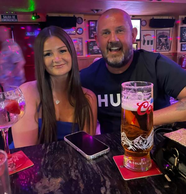 Áine woke up with a terrible headache after a night out with friends