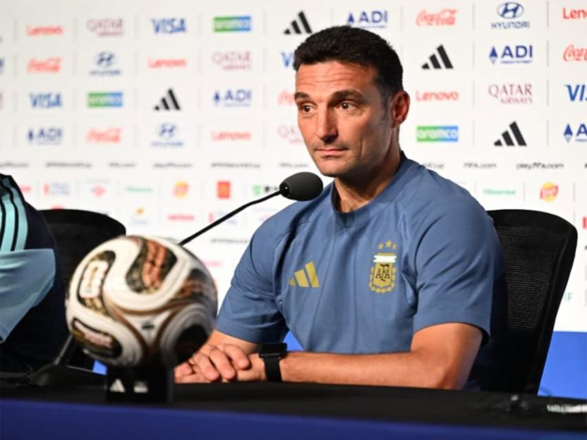 World Cup Heartbreak: Argentina Coach Scaloni Apologizes Following Loss to Spain