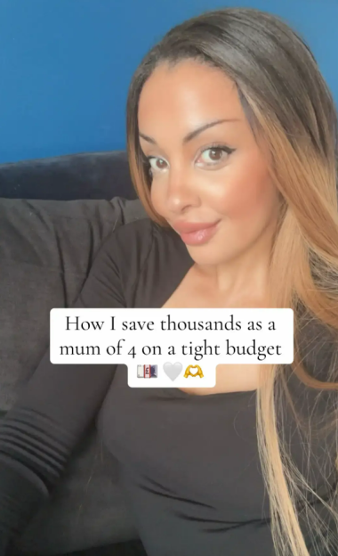 'How I, a Single Mom of Four, Save Hundreds Every Month: My Proven Budgeting Secrets!'