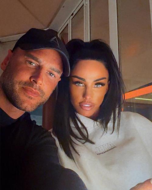 Katie Price and Lee Andrews in a selfie.