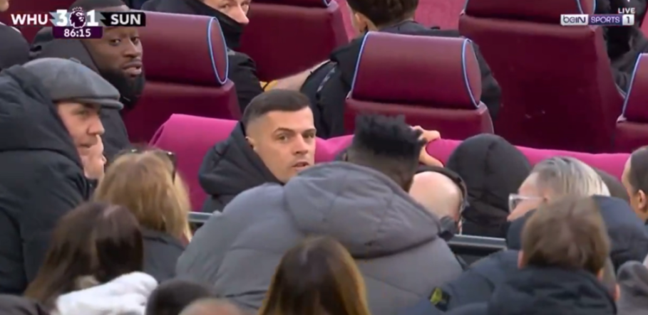 Football match showing the score WHU 3 - 1 SUN at 86:15.