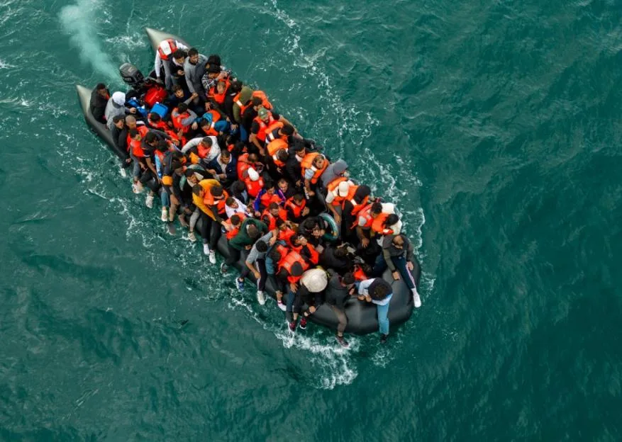 One migrant crossed the Channel every six minutes during first week of October, new figures show