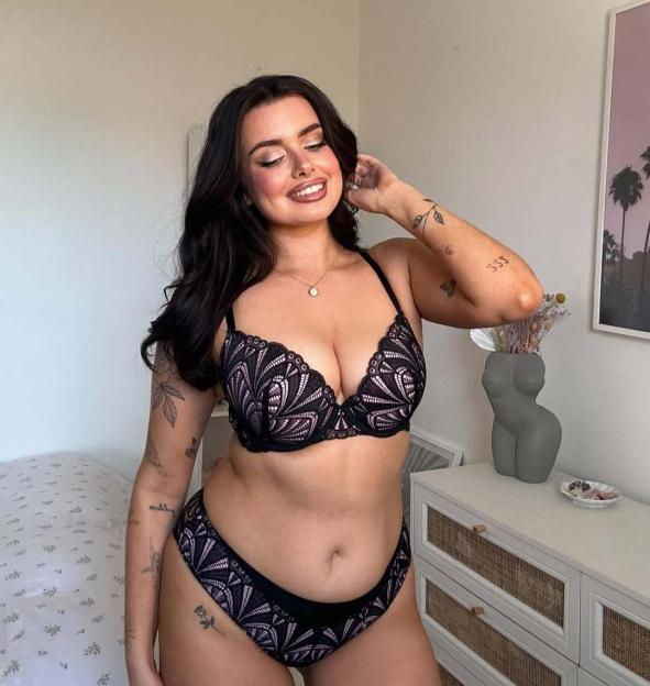 Sadie Bass: I’d Choose Tummy Rolls Over Jabs, Despite Trolls Bombarding Me with Puke Emojis for Posing in My Undies!