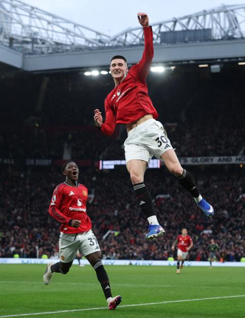 Premier League - Manchester United v Fulham