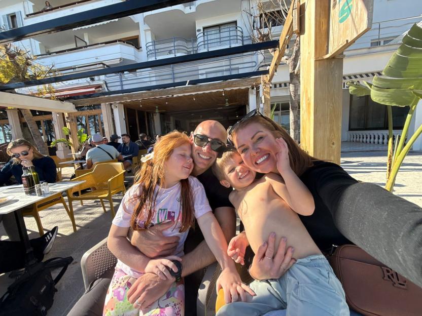 From the Essex Rat Race to Dream Life in Majorca: How We Work Less and Save £1,000 a Month!