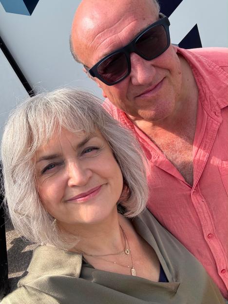 Ruth Jones from Gavin and Stacey Stuns with Grey Hair While Filming New BBC Comedy!