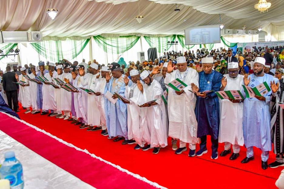 Niger Governor Bago Sworn In: 30 Commissioners, 25 Local Government Chairmen, and Their Deputies Take Office