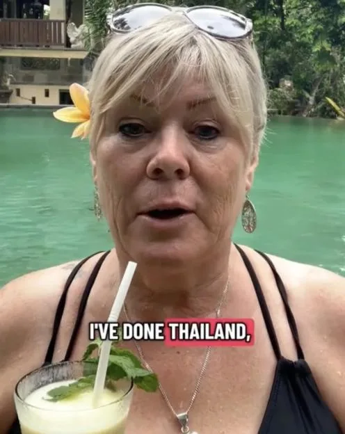 ¿I quit my job, sold my house and ran to the airport at 62 ¿ 15 countries later, I¿ve found the best country for ¿2 dinners with THIS tip¿