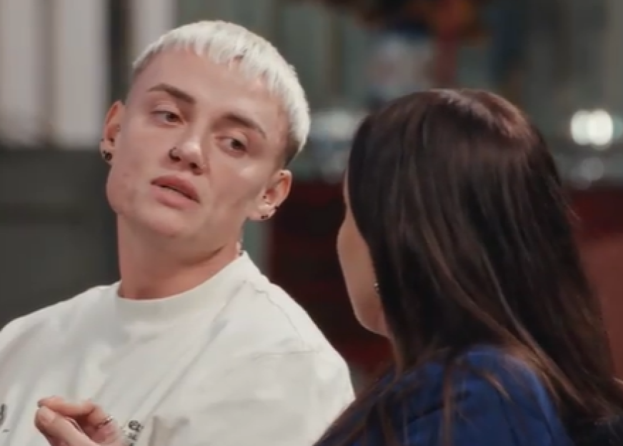 Eve from MAFS is speaking to Charlie.