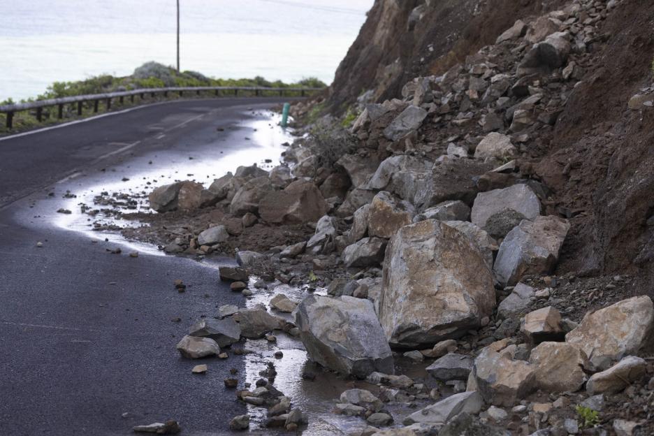 Floods and damage hit Canary Islands after heavy rains