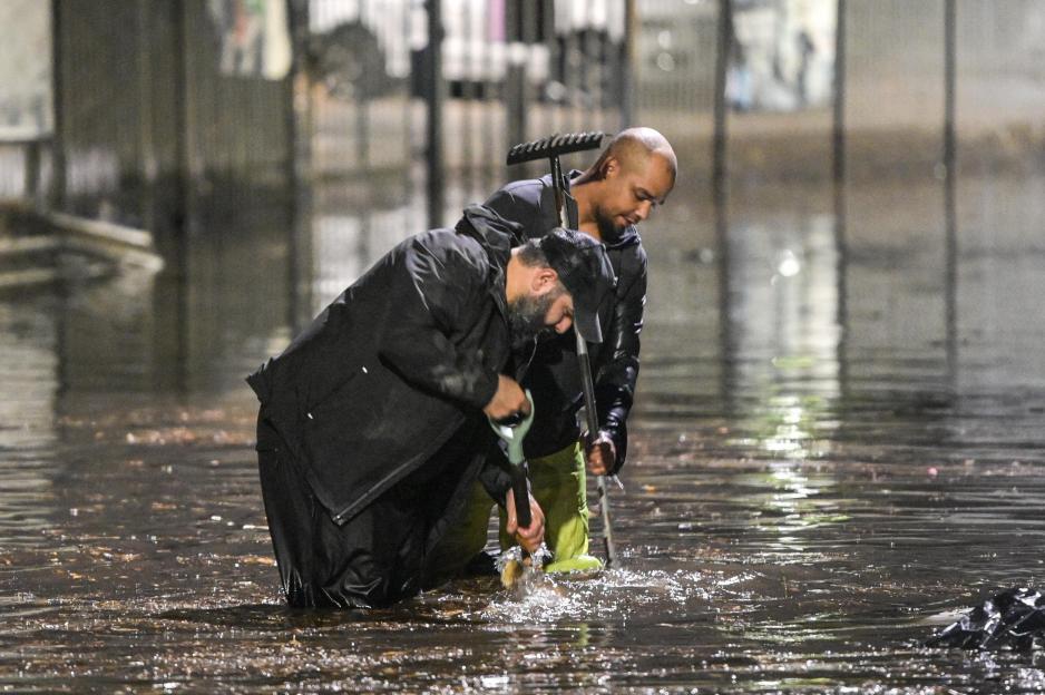 Church Road, Birmingham, 26th August 2026. Two cars have been flooded on Church Road in Birmingham, Several others were also swamped in their driveways with residents bainling water out. Severe rainfall fell within an hour as lightning also lashed th