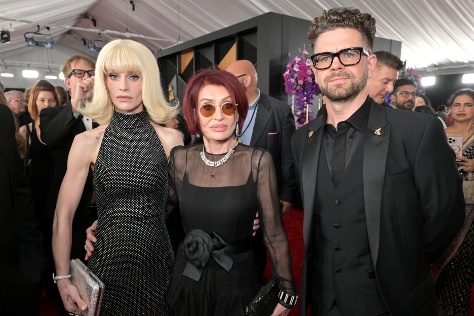 Kelly Osbourne Reveals She Felt Like the 'Crypt Keeper' Amidst Dramatic Weight Loss After Dad Ozzy's Passing