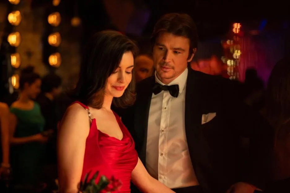 Film still of Anne Hathaway as Verity Crawford and Josh Hartnett as Jeremy Crawford in Verity.