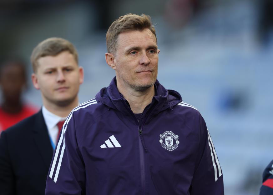 Darren Fletcher's Risky Goalkeeping Move Costs Man Utd U18s the Treble After Late Red Card Drama