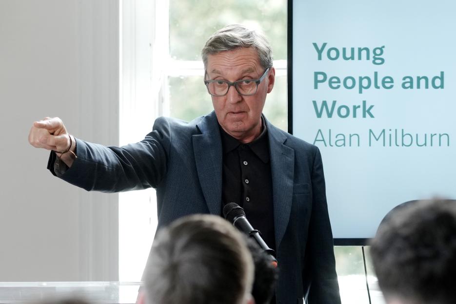 "Pub and Hotel Jobs Could Give Youth Employment a £2bn Lift, Industry Claims"