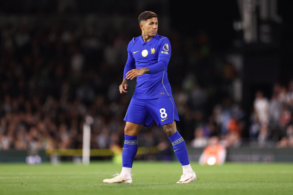 Man City Aims to Land Enzo Fernandez Post-Deadline as Chelsea Targets Alex Scott as His Replacement