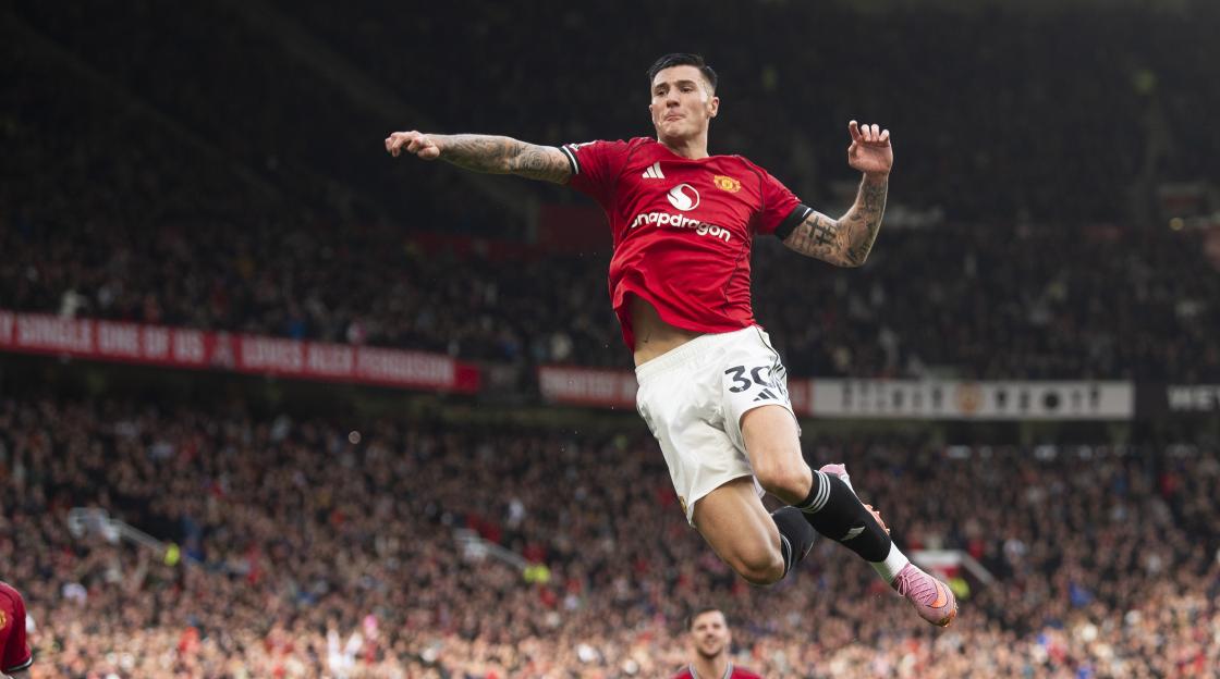Benjamin Sesko of Manchester United celebrates a goal.