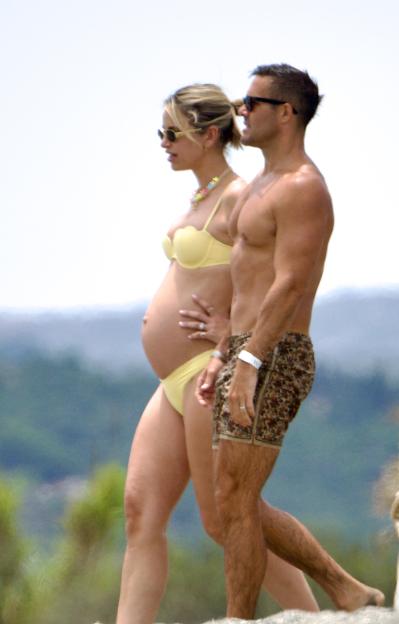 EXCLUSIVE: Vogue Williams Begins Vacation In Spain With Family - 11 Jul 2026