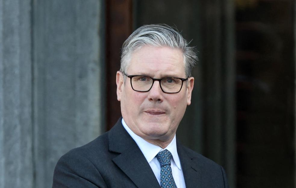 Britain's Prime Minister Keir Starmer shaking hands with his Irish counterpart Michael Martin.