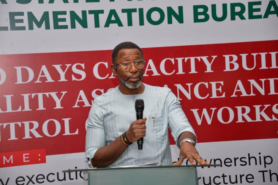 'Abia Government Urges Contractors and Supervisors to Follow Project Standards Rigorously'