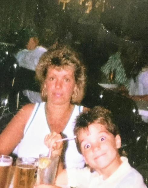 I became a cop after mum was stabbed once for every year of marriage by sick stepdad… chilling warning still haunts me