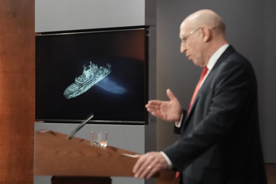 Defence Secretary Healey Gives Speech On Defence Industry's Contribution To Growth